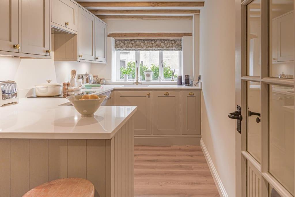 East Barn Cottage - Refurbished Barn Conversion! Weston Subedge Luaran gambar